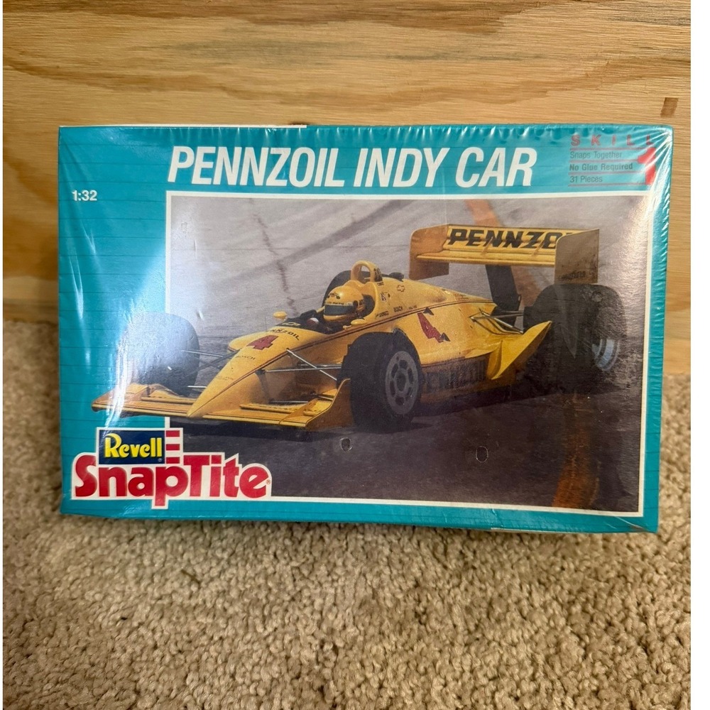 Revell Snaptite Pennzoil Indy Car Model Car 1:32 Vintage Sealed New